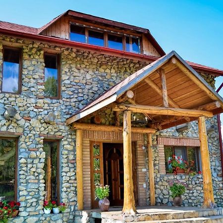 Casa Din Piatra 호텔 Poiana  외부 사진