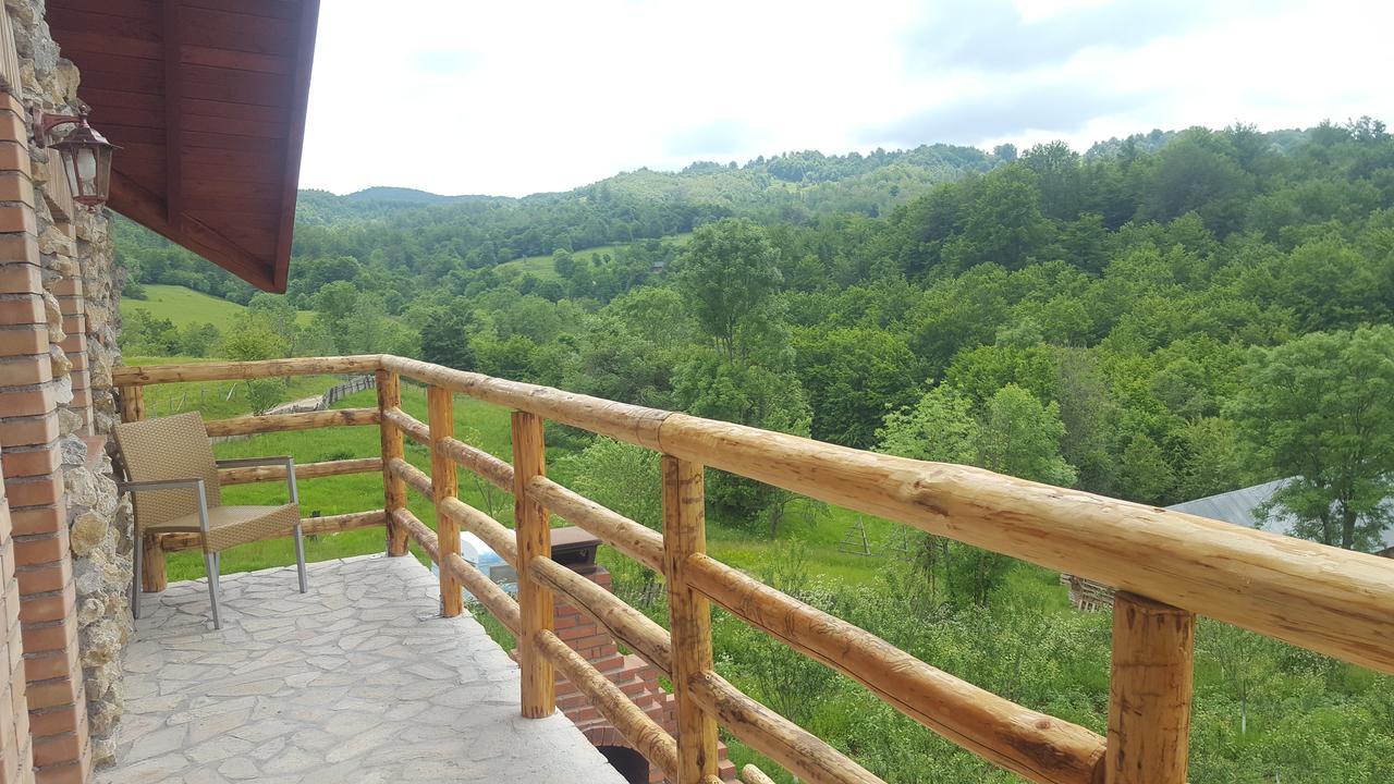 Casa Din Piatra 호텔 Poiana  외부 사진