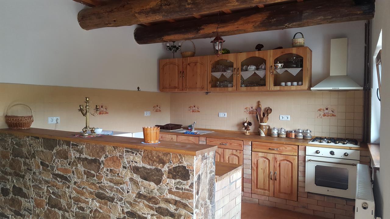 Casa Din Piatra 호텔 Poiana  외부 사진
