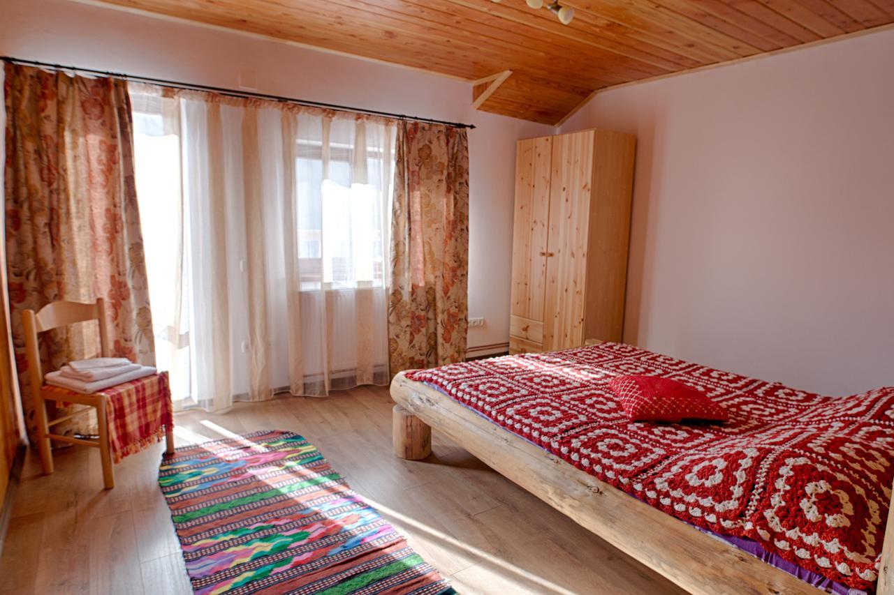 Casa Din Piatra 호텔 Poiana  외부 사진